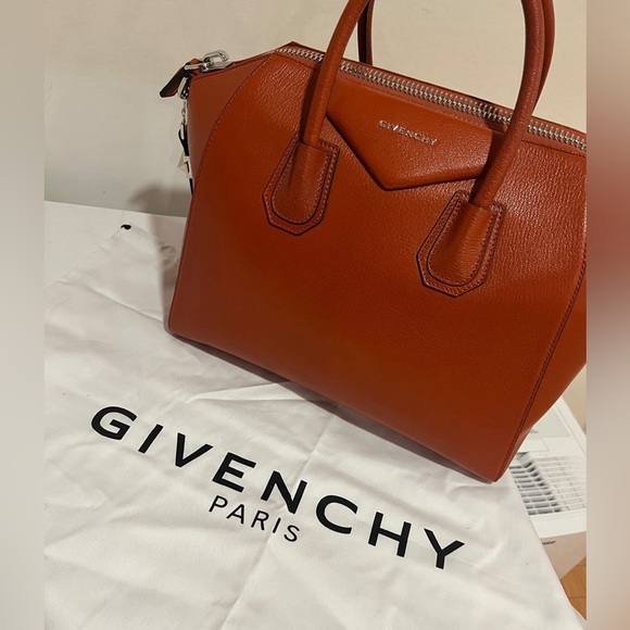 Givenchy bag - Picture 2 of 5